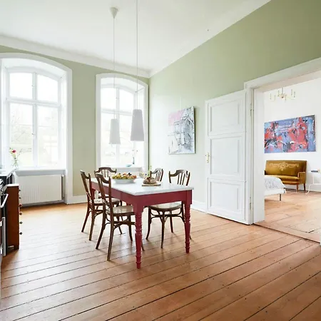 Elegant, Sun-flooded In Mecklenburg Holiday home *