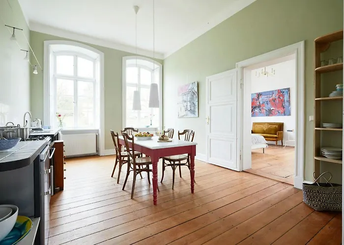 Elegant, Sun-flooded In Mecklenburg Casa vacanze *